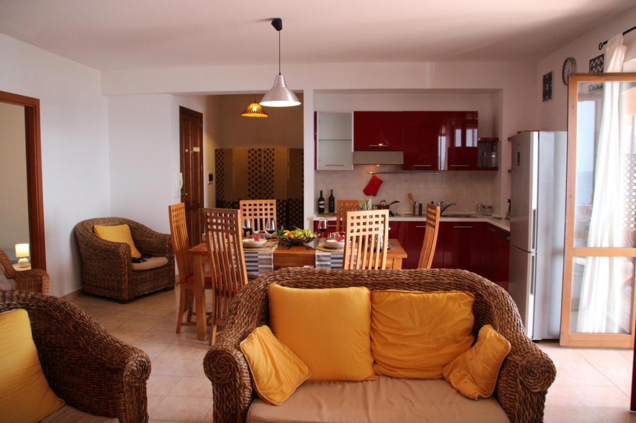 מצאו Poseidone Sea Apartment Taormina מראה חיצוני תמונה