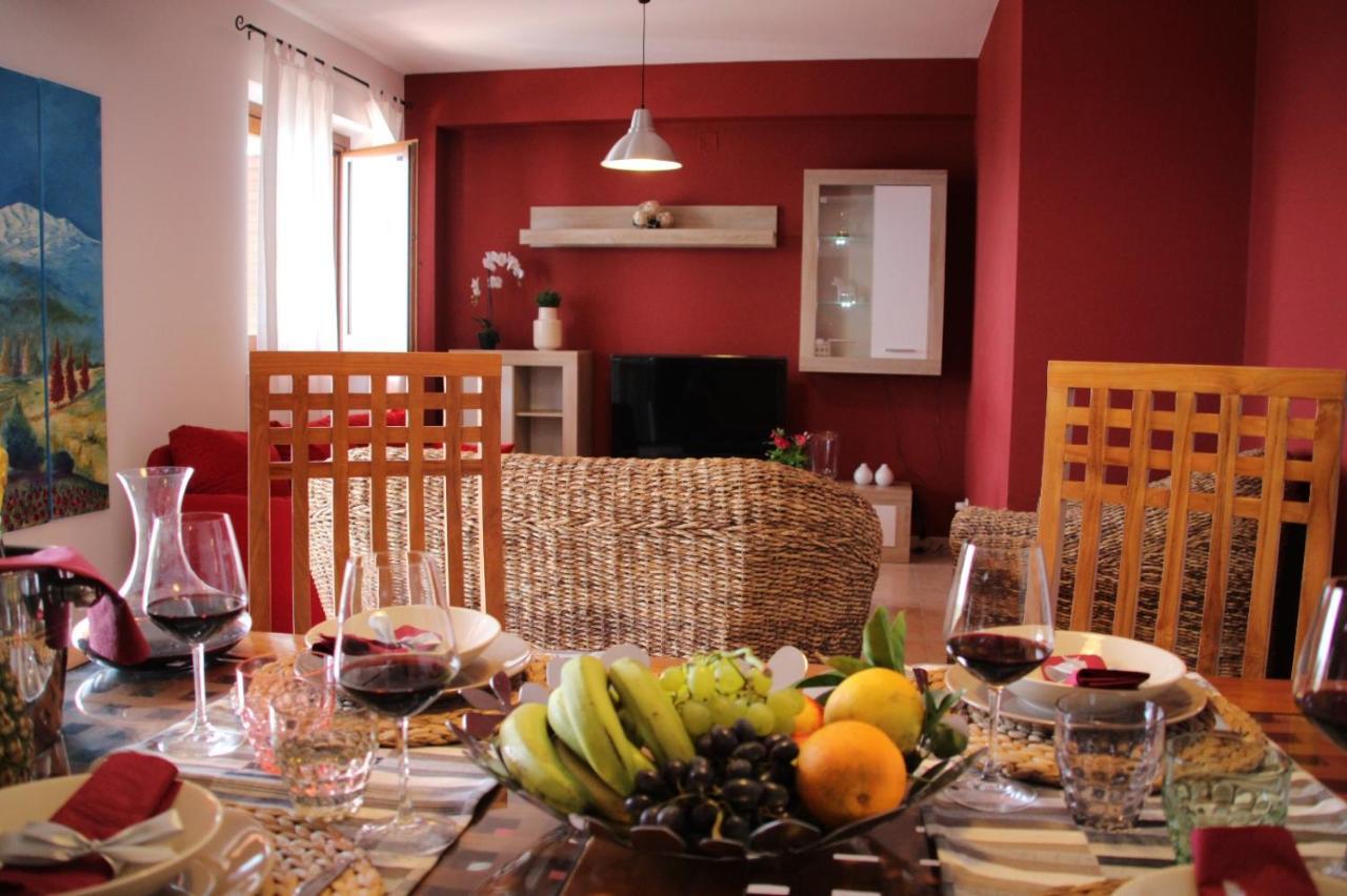 מצאו Poseidone Sea Apartment Taormina מראה חיצוני תמונה