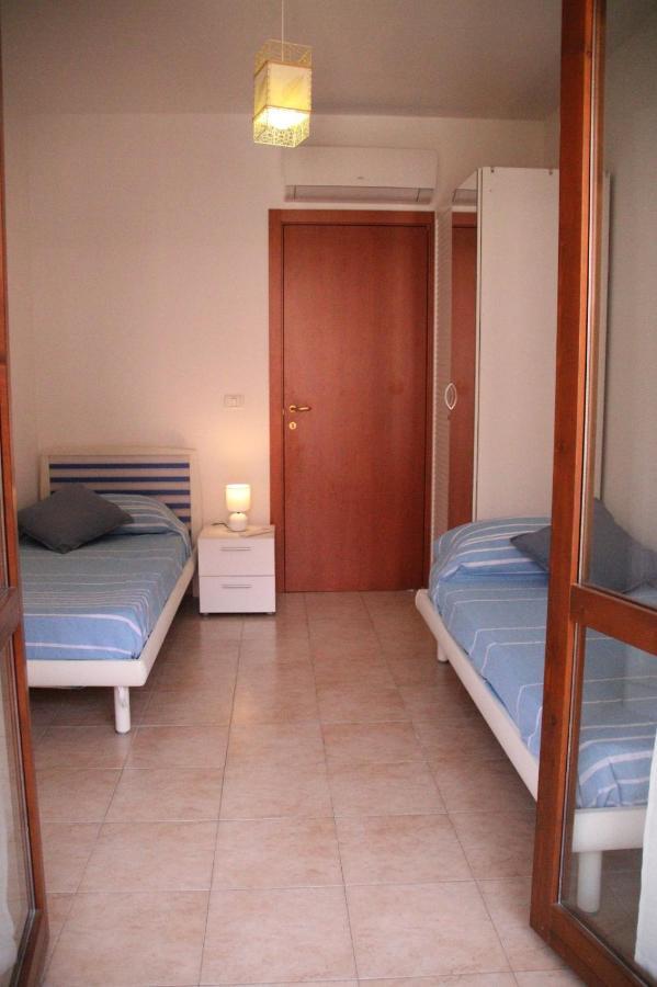 מצאו Poseidone Sea Apartment Taormina מראה חיצוני תמונה