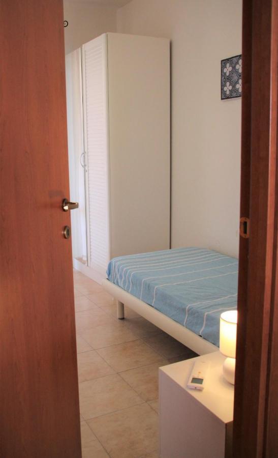 מצאו Poseidone Sea Apartment Taormina מראה חיצוני תמונה