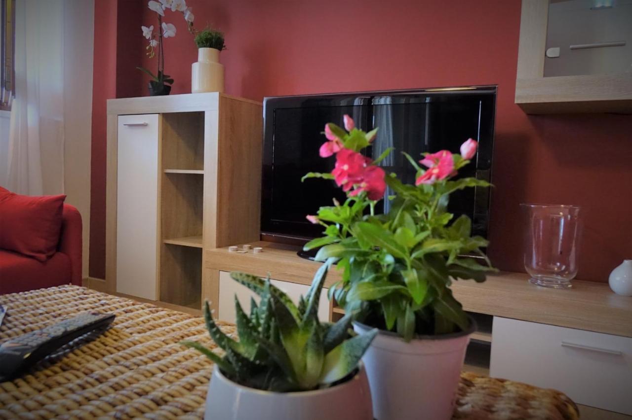מצאו Poseidone Sea Apartment Taormina מראה חיצוני תמונה